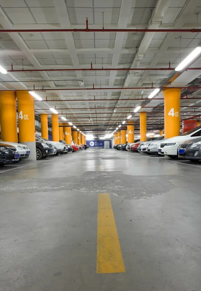 Parcheggio garage — Foto Stock