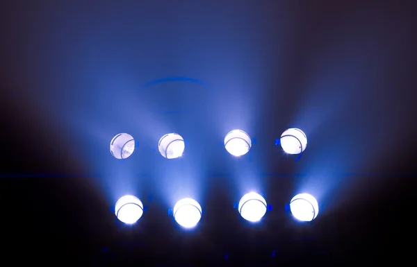 Fila de luces de escenario —  Fotos de Stock