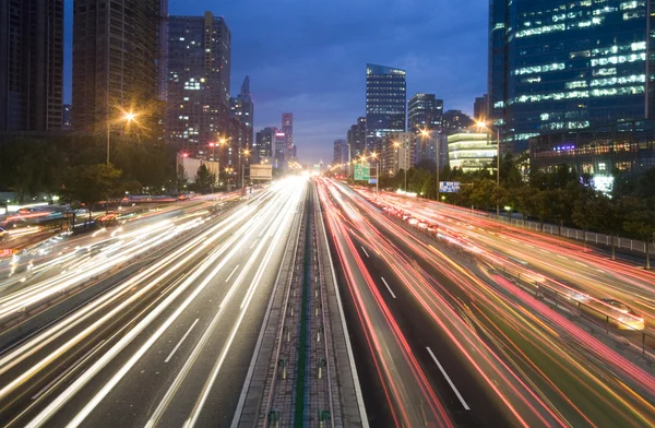 Gece trafik — Stok fotoğraf