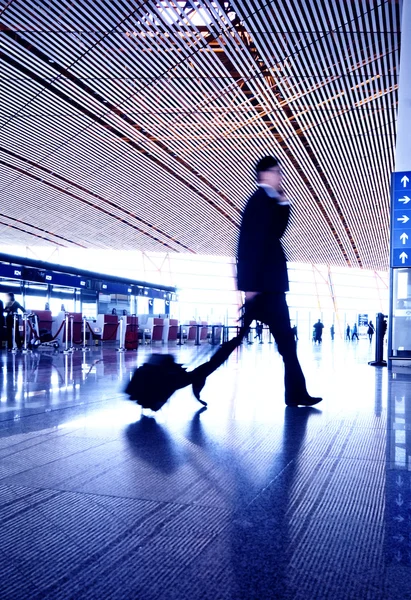 Hurrying in airport — Stock Photo, Image