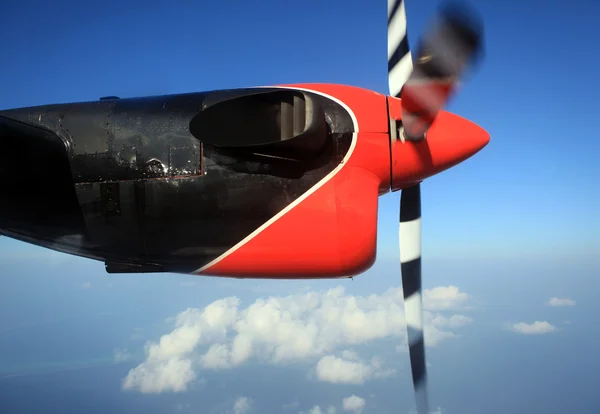 Belle vue de l'oeil de taureau de l'hydravion — Photo