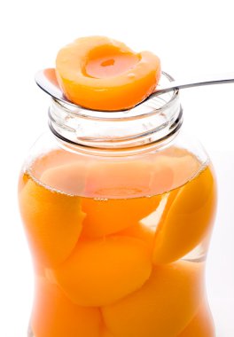 konserve sarı şeftali