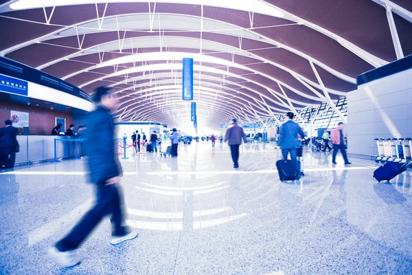 Passenger in the Shanghai airport — Stock Photo, Image