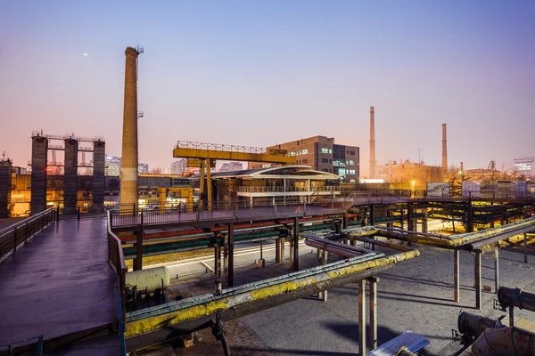 Chemical plant in the sunset — Stock Photo, Image