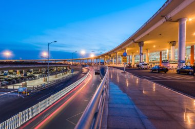 Pekin Uluslararası Havaalanı terminal t3 gece