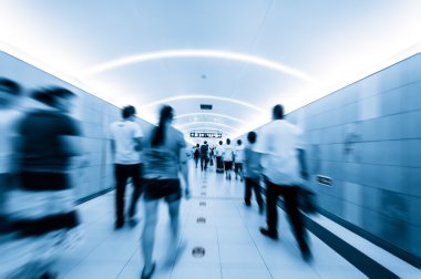 Pekin metrosu yolcusu