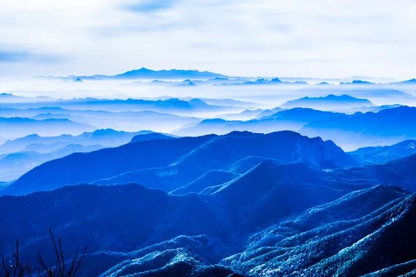Autumn foggy landscape in China — Stock Photo, Image