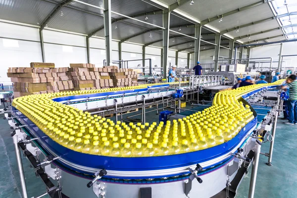 Usine de production de boissons en Chine — Photo