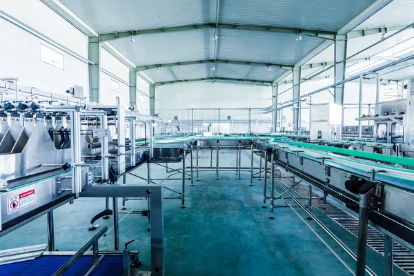 Usine de production de boissons en Chine — Photo