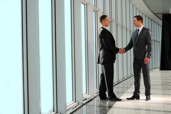 neşeli ofis, veya iş adamı ve istemci, akış denetimi