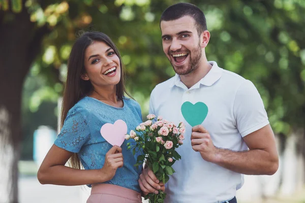 Loving Young Couple Date Flowers Park — Stock Photo, Image