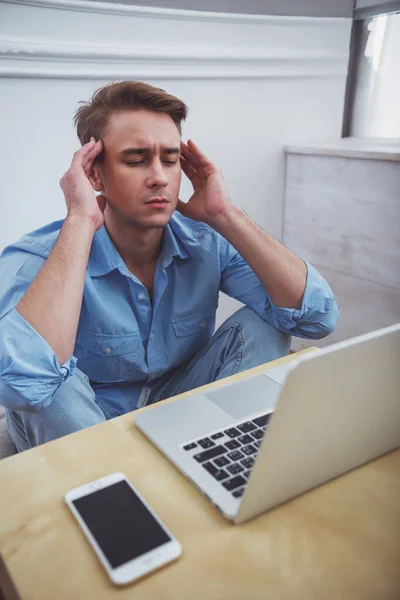 Young Handsome Man Blue Shirt Jeans Thinking Uses Laptop Table — Stock Photo, Image