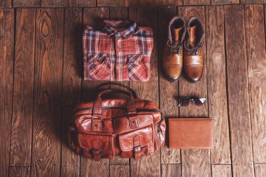 Giysi ve aksesuarları şık kentsel işadamı Üstten Görünüm