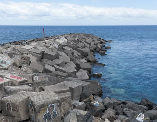 Santa cruz de Tenerife okyanusun banka sokak sanatı. İspanya — Stok fotoğraf