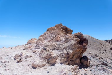 Beyaz park canadas kayalarda del teide