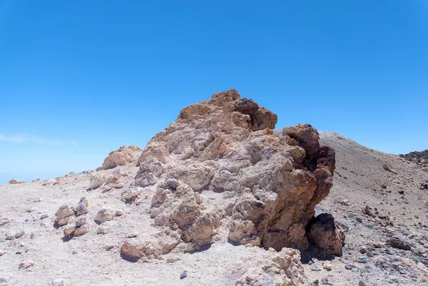 Valkoinen kiviä Park Canadas del Teide — kuvapankkivalokuva