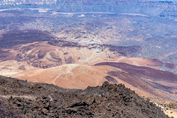Cratère de lave dans le parc Canadas del Teide — Photo