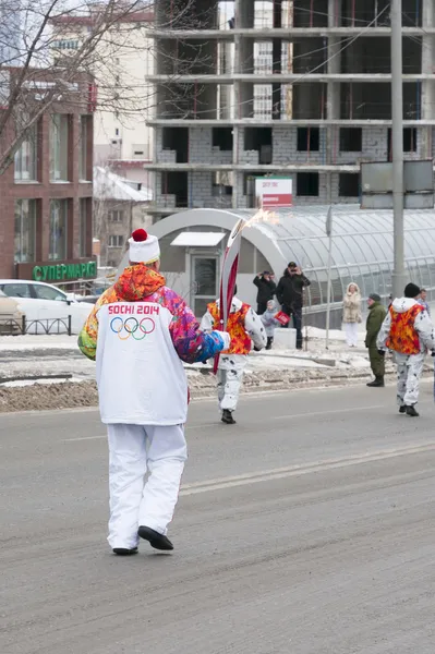 Olympic torch relay in Ekaterinburg, Russia — Stock Photo, Image