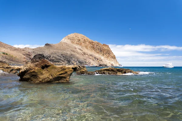 Playa volcánica de arena negra. Isla de Tenerife —  Fotos de Stock