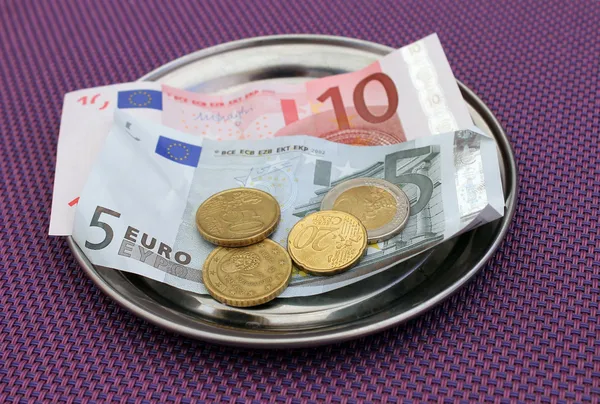 Євро поради на стіл ресторан — стокове фото
