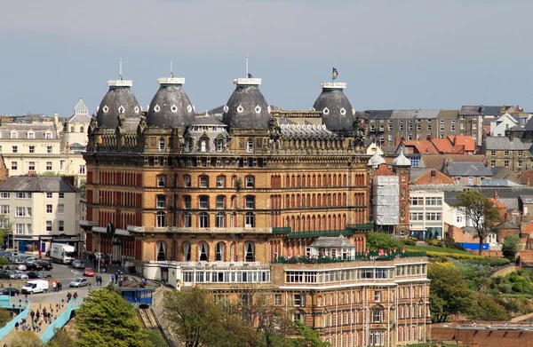 Grand hotel in scarborough Engeland — Stockfoto