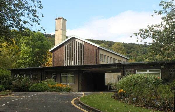 Moderna krematorium — Stockfoto