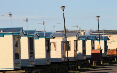 Karavan karavan parkı içinde satır