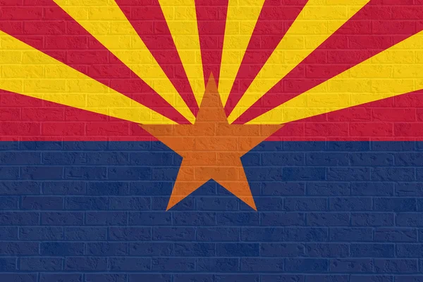 亚利桑那州州旗在砖墙上 — 图库照片