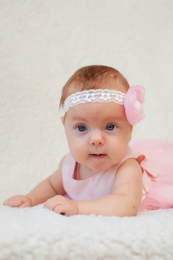 Yeni doğan bebek (yaşında 3 aylık)