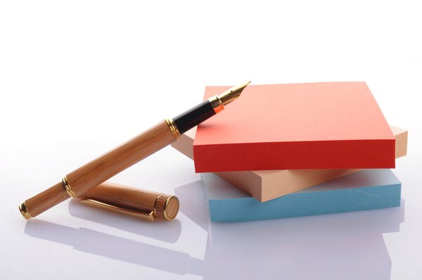 Ручка на нотах
