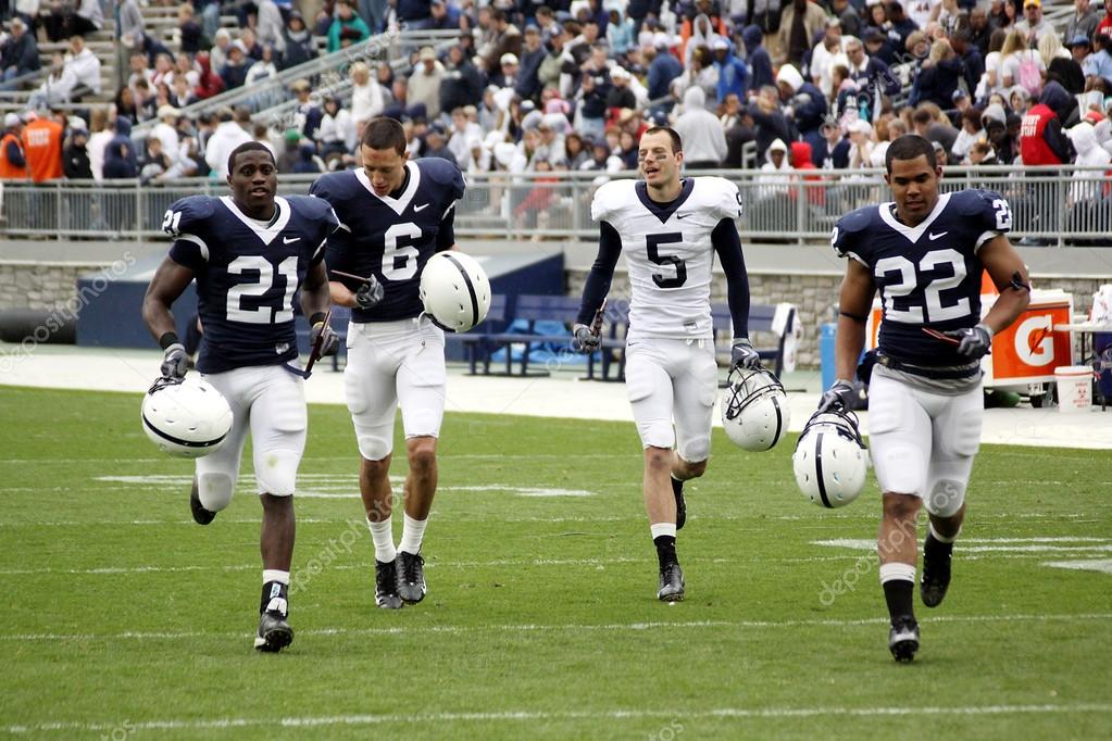 Penn State receiver Kevin Haplea makes the catch Stock Editorial