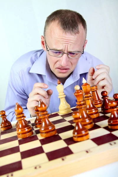 Playing chess — Stock Photo, Image