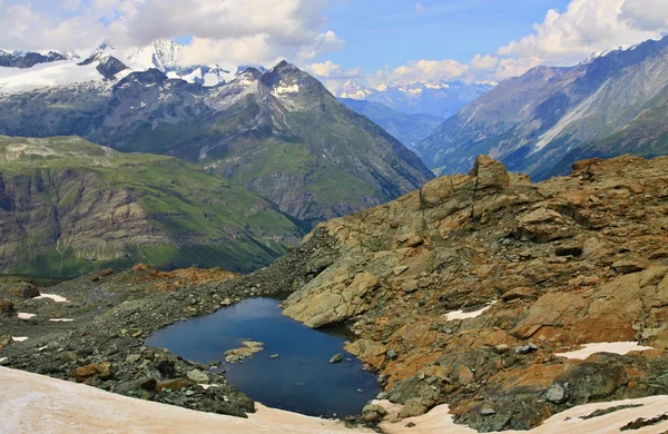 Vista de los Alpes suizos — Foto de Stock