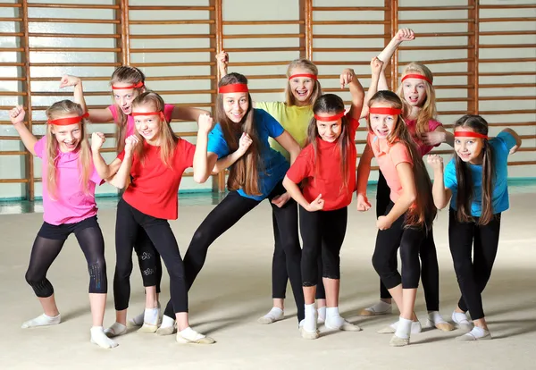 Grupo de meninas esportivas — Fotografia de Stock