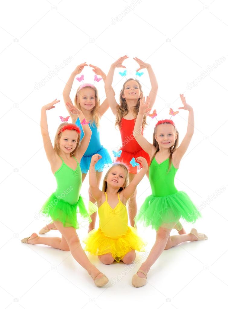 little ballet dancers