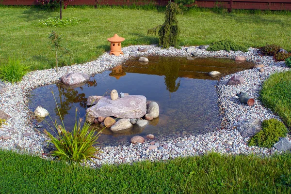 Garden pond — Stock Photo, Image