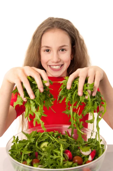 Güzel bir kız ile salata — Stok fotoğraf