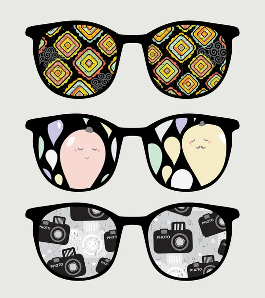 Gafas de sol retro con bonito reflejo en ella . — Vector de stock