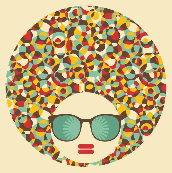 garip saçlı siyah baş kadın.