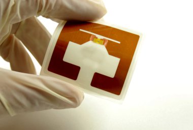 RFID çipleri ve Etiketler