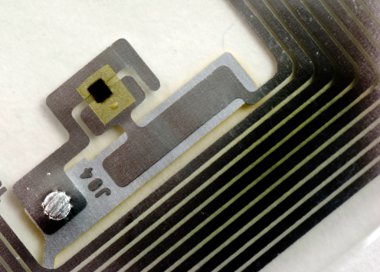 RFID çipleri ve Etiketler