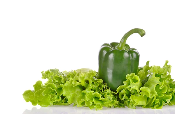 Green pepper and salad leaf — Stock Photo, Image