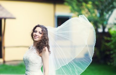 çekici gelin portresi