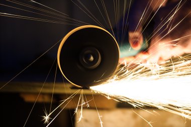 metal çelik boru taşlama