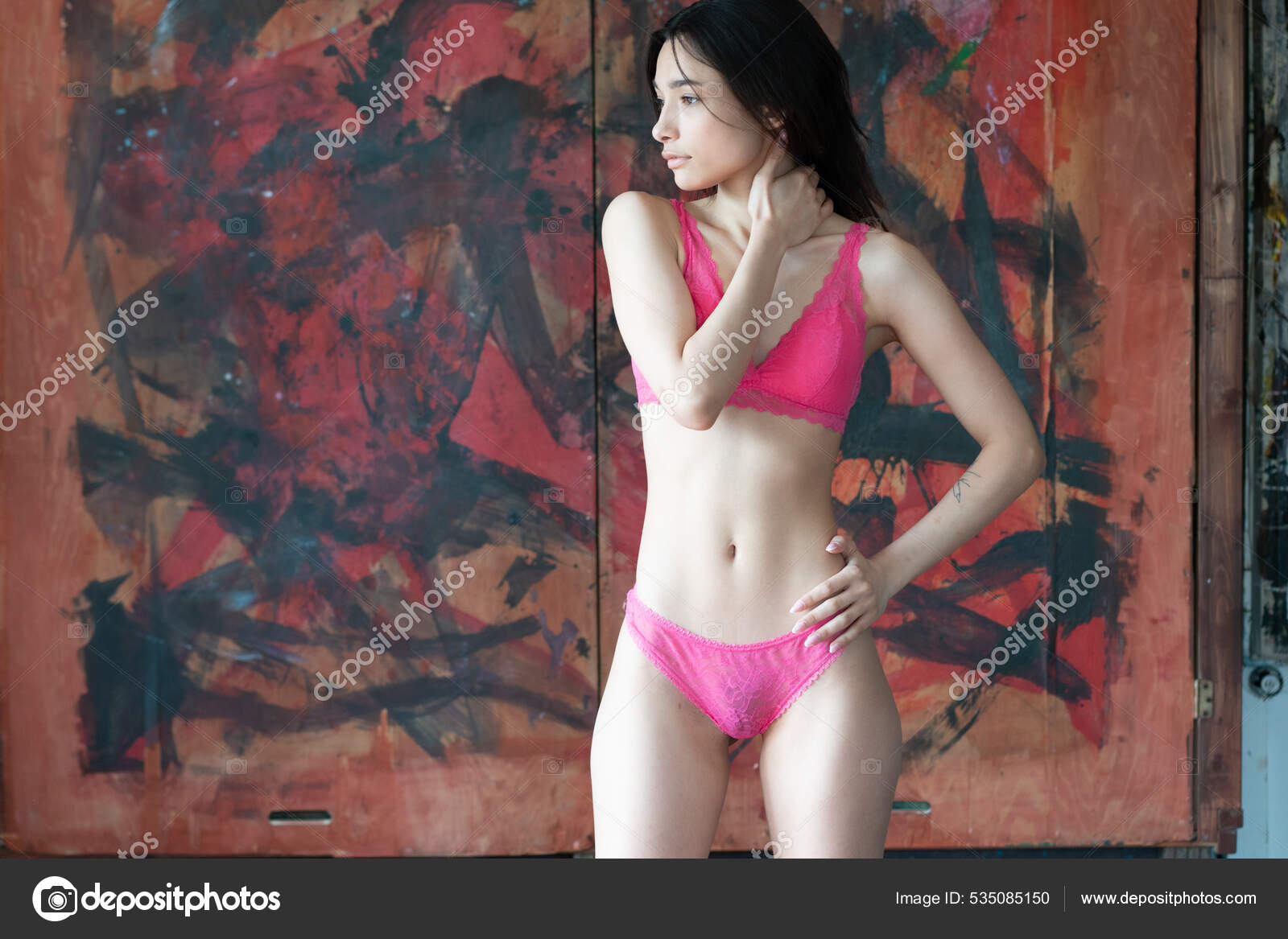 https://st.depositphotos.com/10086424/53508/i/1600/depositphotos_535085150-stock-photo-young-beautiful-woman-posing-red.jpg