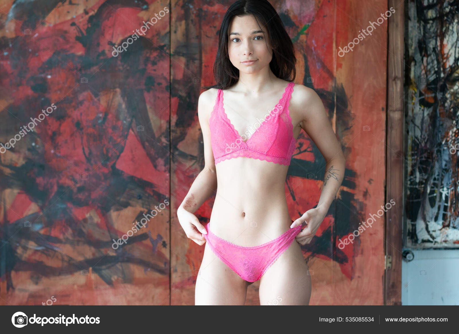 https://st.depositphotos.com/10086424/53508/i/1600/depositphotos_535085534-stock-photo-young-beautiful-woman-posing-red.jpg