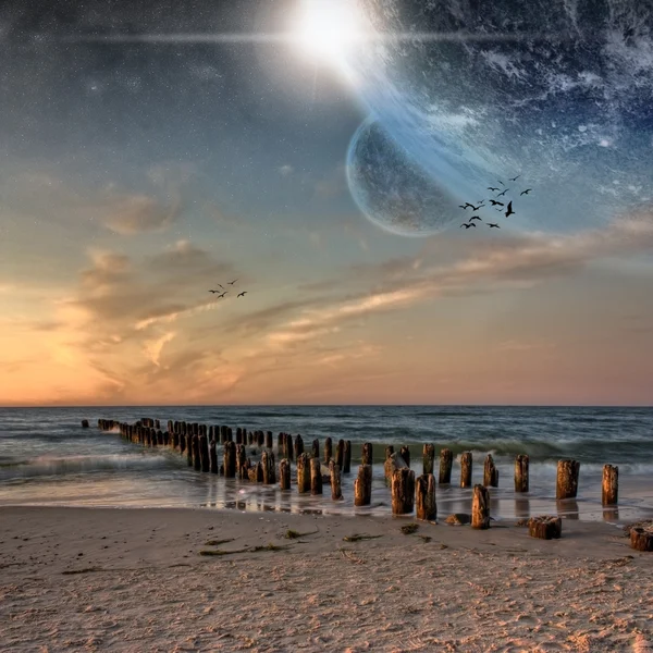 Planet liggande vy från en strand — Stockfoto