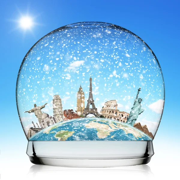 Travel the world monument snowball concept — Stock Photo, Image