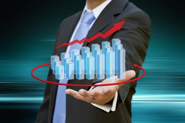 Geschäftsmann verwendet ein digitales Diagramm während einer Besprechung — Stockbild Geschäftsmann Graphik Konzept — Stockfoto