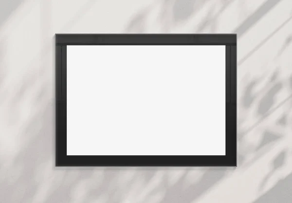 Reklametafel Die Einer Sonnenbeschienenen Betonwandattrappe Hängt Vorlage Des Rahmens Sonnenlicht Stockfoto